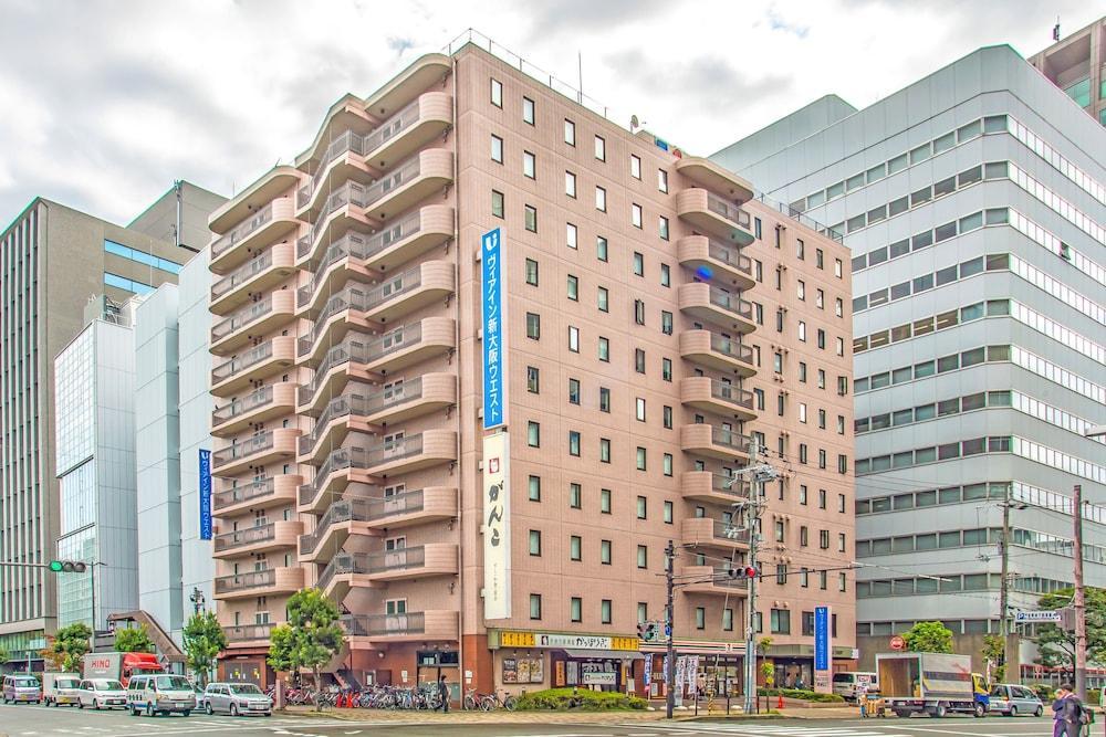 Via Shin West Hotel 3*
